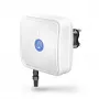 Kryptinė tinklo antena QuWireless QuMax — kryptinė PoE/LAN antena 0,694–2,7 GHz, iki 6 dBi, balta