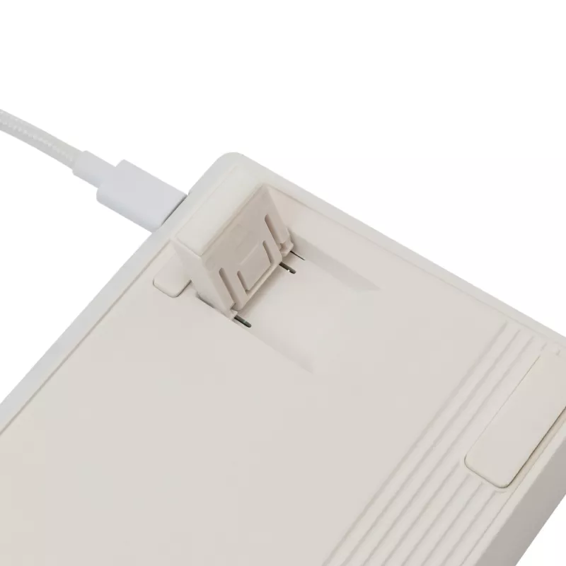 Mechaninė klaviatūra White Shark Shinobi-2 Brown Switch US išdėstymas — kompaktiškas dizainas, Brown jungikliai