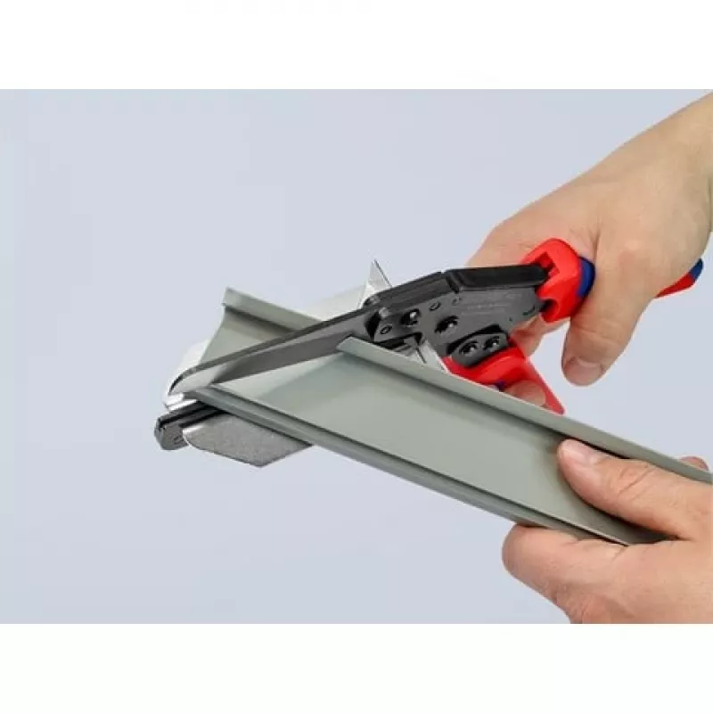 Plieninės žnyplės Knipex 95 02 21