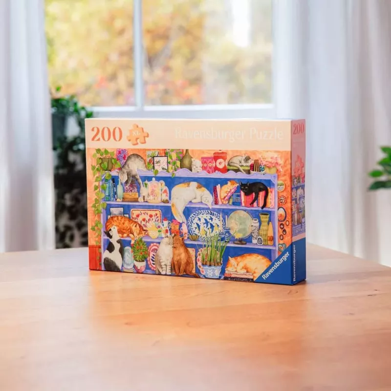 Dėlionė Ravensburger Feel Well & Puzzle Cats on the Shelf — 200 dalių