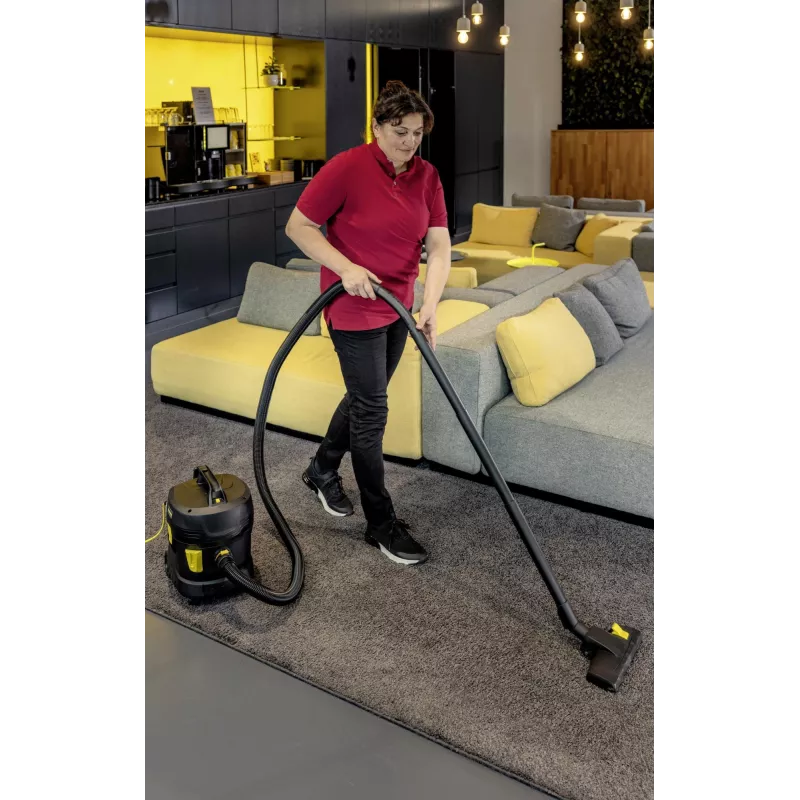 Dulkių siurblys | KARCHER | Įėjimo galia 850 W | Dulkių talpa 11 L | Statinės tipo siurblys | Valymo tipas Sausas | Dulkių talpykla Dulkių maišelis | Spalva Juoda | 1.527-222.0