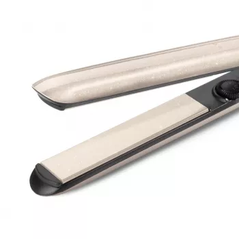 Tiesinimo žnyplės BABYLISS ST914PE — keraminės/titano plokštelės, 13 šilumos lygių, 100–240V, smėlio/vario spalva