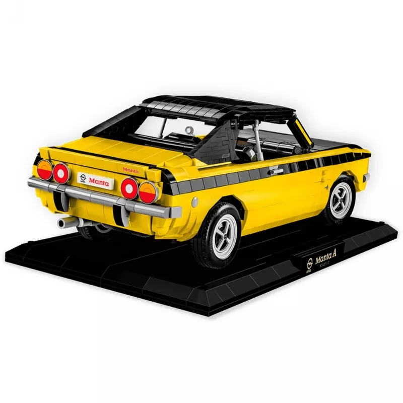 Opel Manta A 1970 – Executive Edition, konstrukcinis žaislas, mastelis 1:12