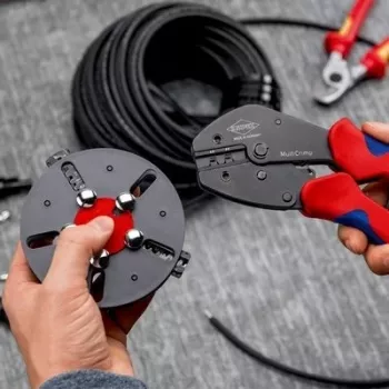 Užspaudimo įrankis Knipex 97 33 03 MultiCrimp, skirtas PV jungtims MC4 ir MC4 EVO2