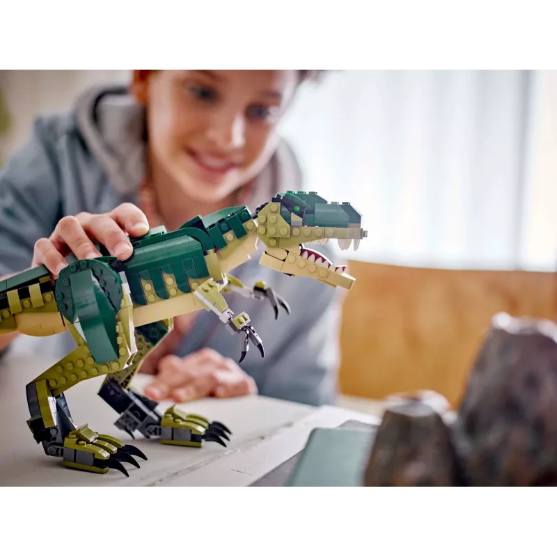 Konstruktorius LEGO Creator 3-in-1 T.Rex statomas modelio rinkinys, 626 vnt., 150 mm aukštis, amžius 9+