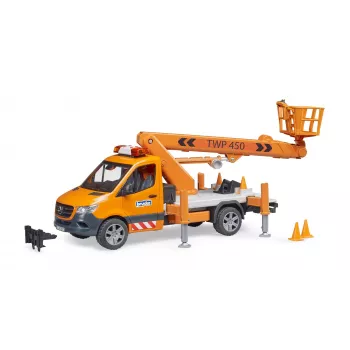 Transporto priemonė BRUDER MB Sprinter su darbo platforma Rekomenduojama nuo 3 metų
