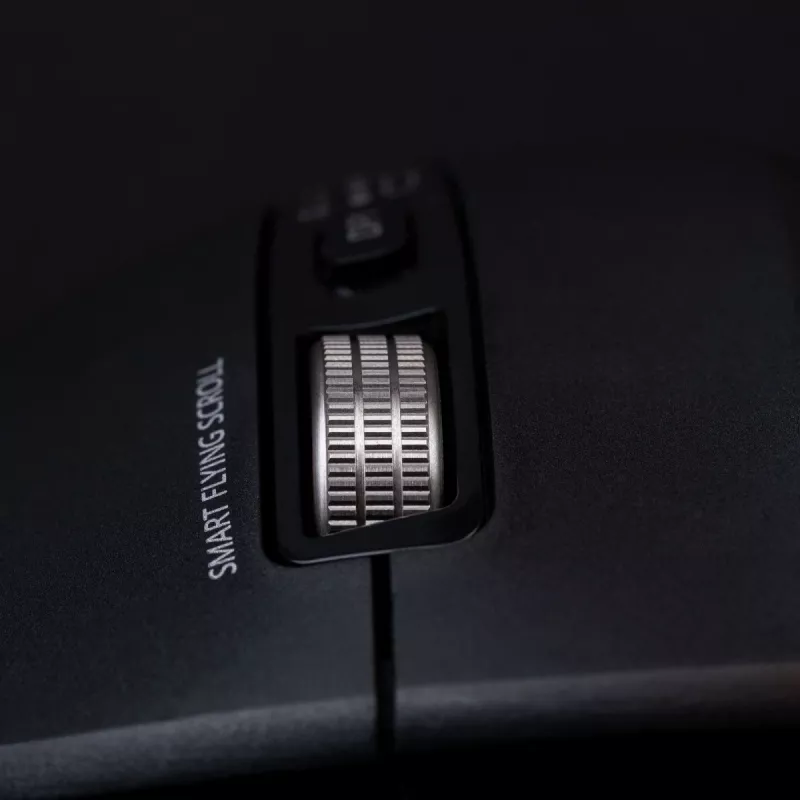 Belaidė pelė YENKEE SPIN DUAL 2095BK — kompaktiška dviejų režimų optinė pelė, modelis YMS 2095B SPIN