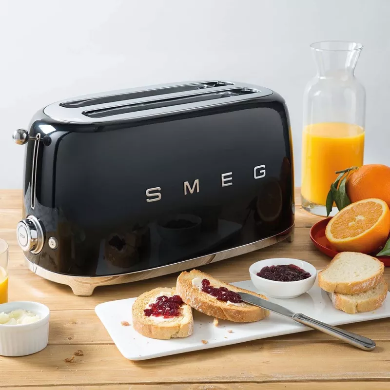 Smeg - TSF02 Skrudintuvas 4 riekėms - Juodas/lakuotas/PxAxG 41x20,8x21,5 cm/6 skrudinimo lygiai/1500 W