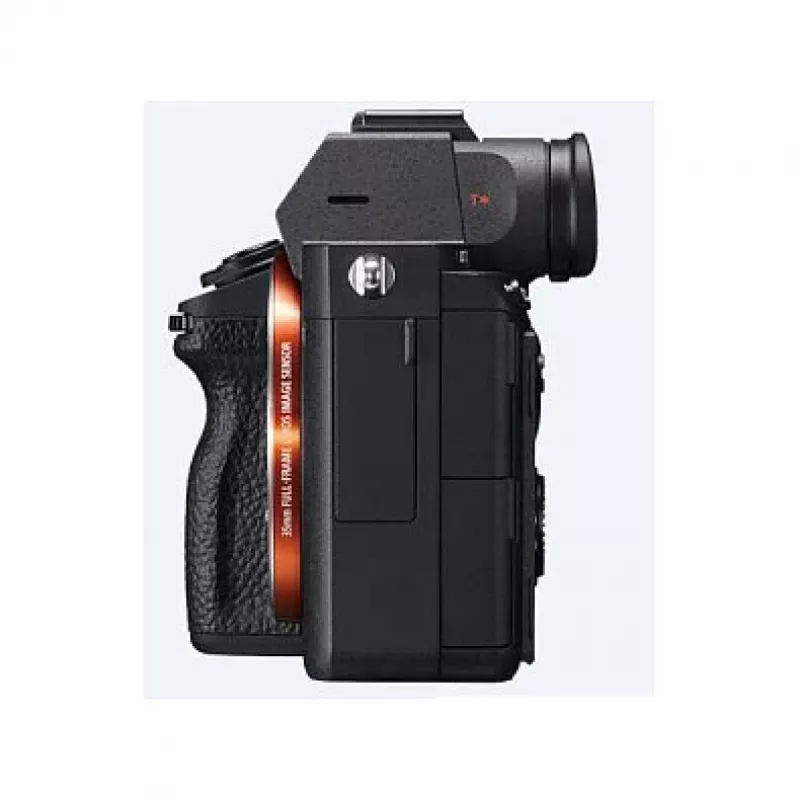 Sony α 7 III + 28-70mm MILC 24.2 MP CMOS 6000 x 4000 pikselių juoda