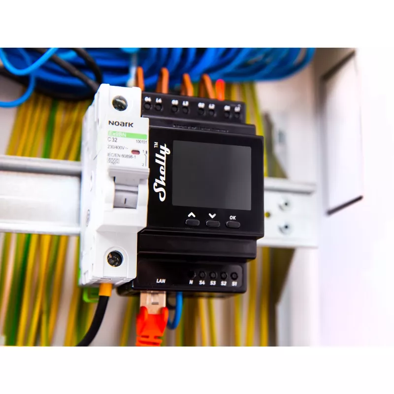 DIN bėgelio relės modulis Shelly 4 kanalų Pro 4PM Wi‑Fi, 4 kanalai, AC 110–240 V, galios ir energijos matavimas, DIN montavimas