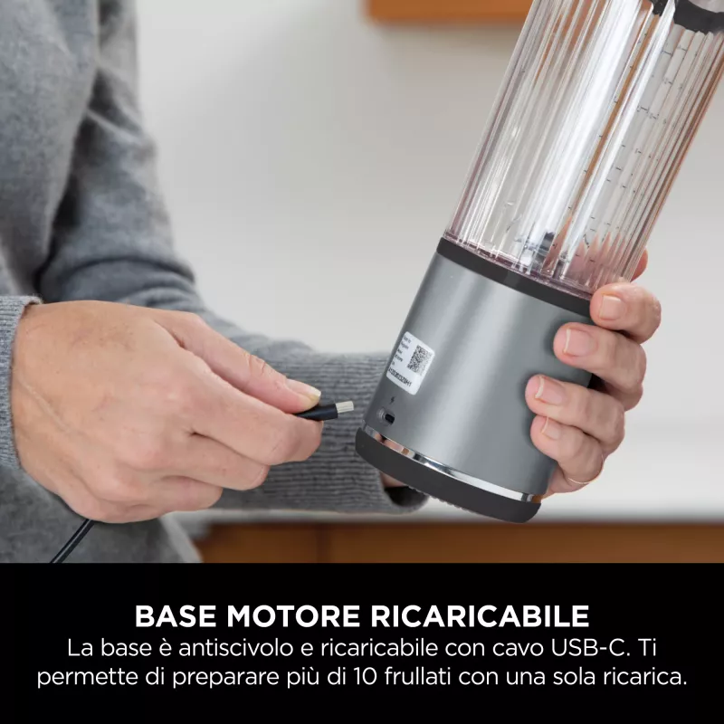 Sport blenderis Ninja Blast BC151EUNV — 0,53 l dubuo, 14,4 W, maitinamas iš baterijos, mėlynas