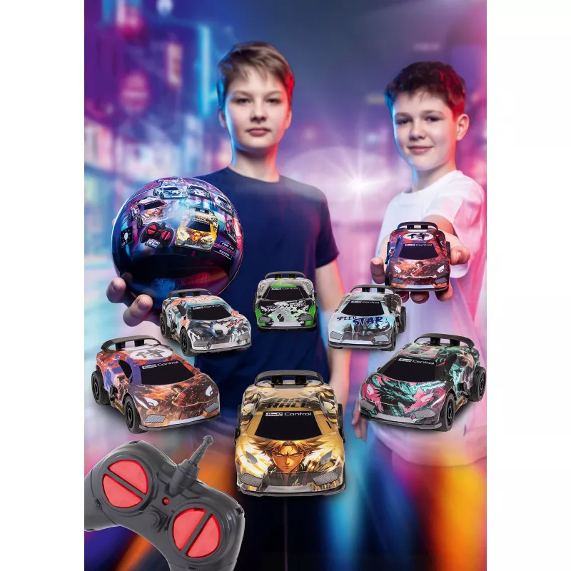 REVELL Itasha RC žaislinis automobilis iš Ultra Racers Series 1, asorti modelis, baterijomis maitinamas nuotolinio valdymo automobilis