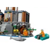 “LEGO City” policijos nuovados ir kalėjimo salos konstrukcinis žaislas 60419 — 980 dalių, 7 minifigūrėlės, 370×400×160 mm