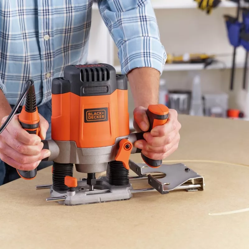 Frezavimo staklės Black+Decker KW1200E 1200W 8000 - 28000 aps./min.
