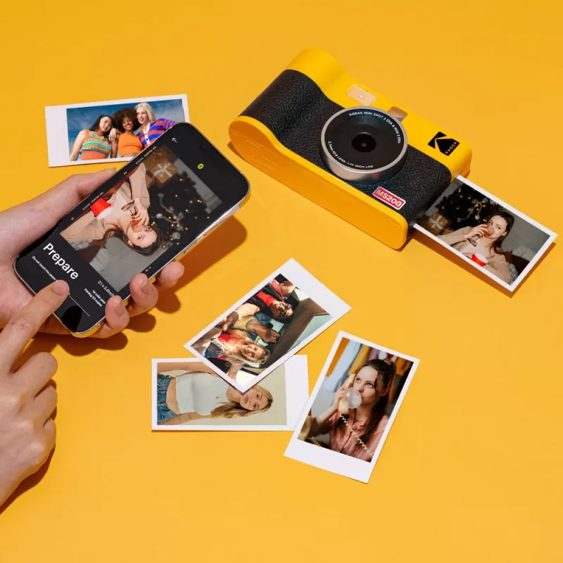 Momentinis fotoaparatas Kodak Mini Shot 2 Era — nešiojamasis momentinis fotoaparatas su įmontuotu spausdintuvu, juodas