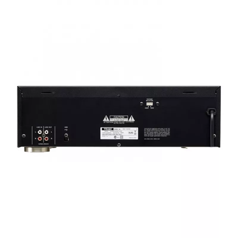 Kasetinis grotuvas TEAC W-1200
