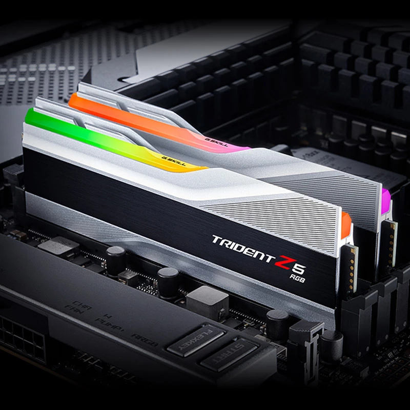 DIMM 64 GB DDR5-6000 (2x 32 GB) Dual-Kit, Arbeitsspeicher silber, F5-6000J3238G32GX2-TZ5RS, Trident Z5 RGB , INTEL XMP