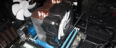 Orinis aušintuvas prieš AIO skystinį aušinimą: Kaip išsirinkti tinkamą CPU aušintuvą