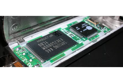 Išorinis SSD ar USB atmintinė: kurią nešiojamąją laikmeną pirkti?