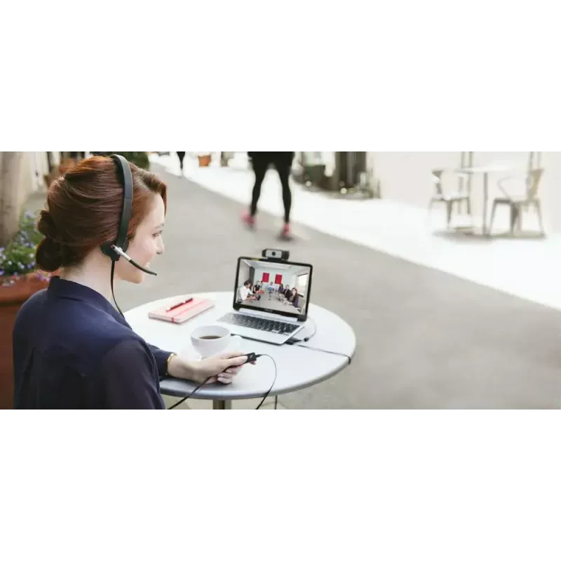 Internetinė kamera Logitech C930e Full HD 1920x1080 30fps USB Juoda