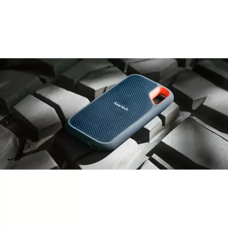 SSD diskas SanDisk 4000 GB 2,5 col. SATA SDSSDE61-4T00-G25