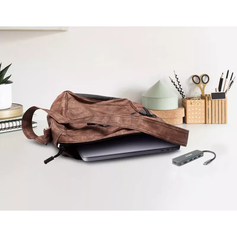 D-Link 6-in-1 USB-C Hub su HDMI / kortelių skaitytuvu / Power Delivery