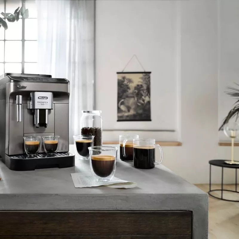 De’Longhi Magnifica Evo visiškai automatinis espreso aparatas 1,8 l