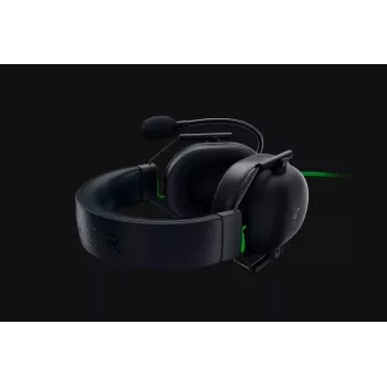 Laidinis žaidimų ausinių komplektas Razer JuodaShark V2 X — binauralinis, 3,5 mm, 32 Ω, 100 dB, triukšmą slopinantis lankstus mikrofonas, 1,3 m laidas, žalia/juoda