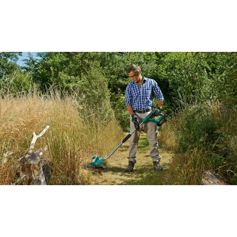 Bosch AdvancedGrassCut 36 belaidė žoliapjovė be akumuliatoriaus ir įkroviklio, styginė žoliapjovė, 30 cm, nailono valas, D formos rankena, 1,6 mm, 6 m