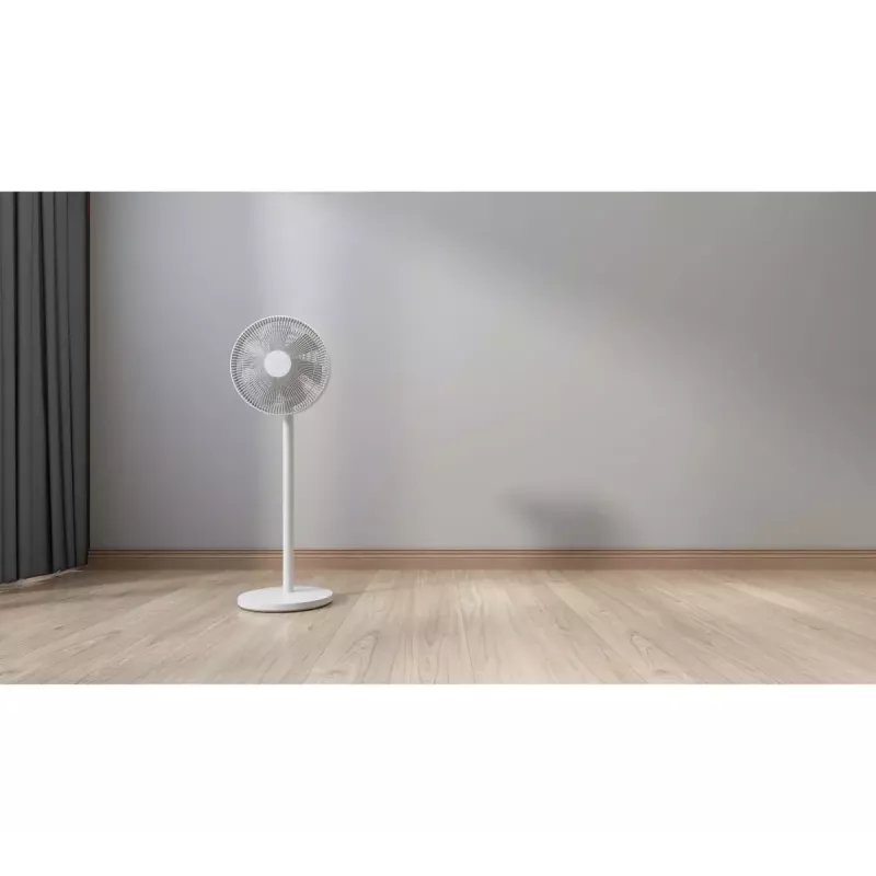 Stovintis ventiliatorius Xiaomi Mi Smart Standing Fan 2 Lite PYV4007GL — 35,6 cm 7 menčių, 3 greičiai, 45 W, 90° svyravimas, reguliuojamas aukštis 642–1000 mm, balta