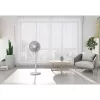 Stovintis ventiliatorius Xiaomi Mi Smart Standing Fan 2 Lite PYV4007GL — 35,6 cm 7 menčių, 3 greičiai, 45 W, 90° svyravimas, reguliuojamas aukštis 642–1000 mm, balta