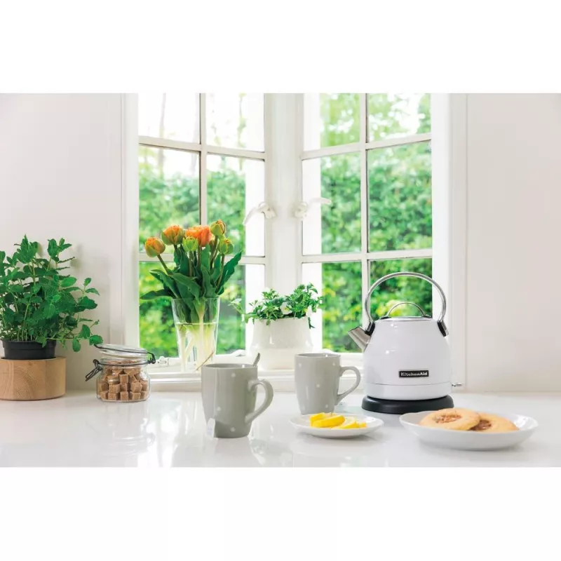 KitchenAid 5KEK1222EWH elektrinis virdulys 1.25 L 2200 W Juoda, Nerūdijantis plienas, Balta
