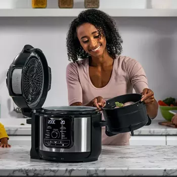 Multicooker Ninja OP500 7,5L 1760W Juoda