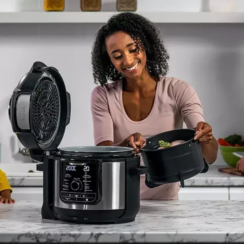 Multicooker Ninja OP500 7,5L 1760W Juoda