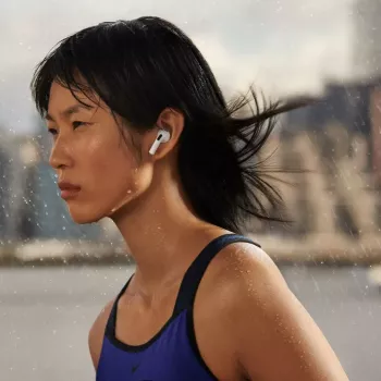 “Apple” “AirPods” 3 kartos + “MagSafe” įkrovimo dėklas Skambučiai/Muzika “Bluetooth” Balti