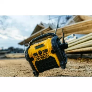 DEWALT Belaidis ličio jonų DAB+/FM kompaktiškas radijas – tik įrankio korpusas