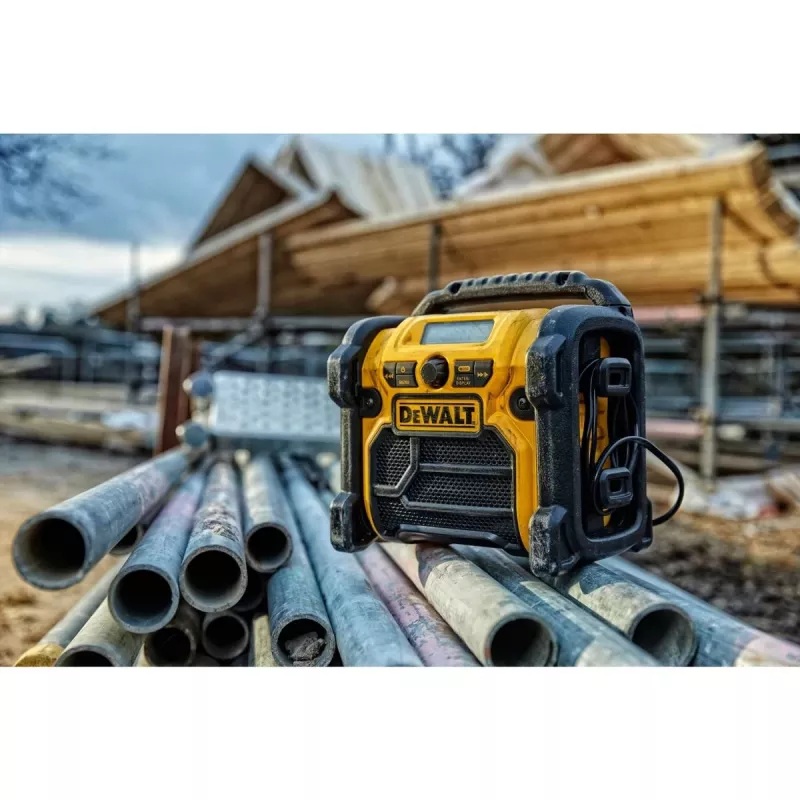 DEWALT Belaidis ličio jonų DAB+/FM kompaktiškas radijas – tik įrankio korpusas