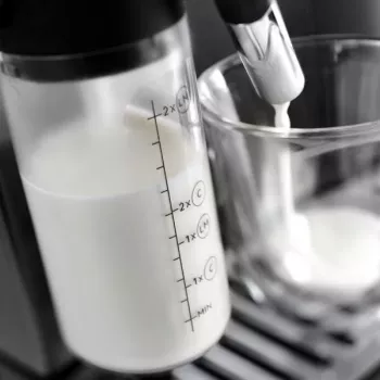 Kavos aparatas De’Longhi Magnifica Evo ECAM290.81.TB — visiškai automatinis, 1,8 L vandens talpa, 250 g pupelių talpa, 15 barų, jutiklinis valdymas