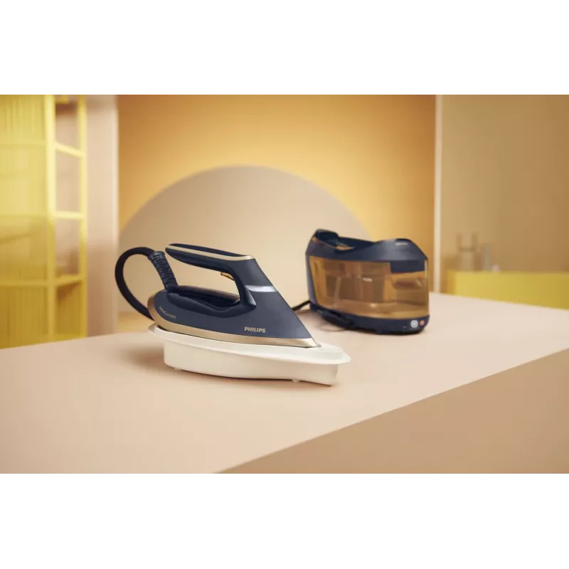 Garų lyginimo stotis Philips PSG6066/20 — 2400 W, 600 g/min garų stiprintuvas, 1,8 L talpa, SteamGlide Advanced padas
