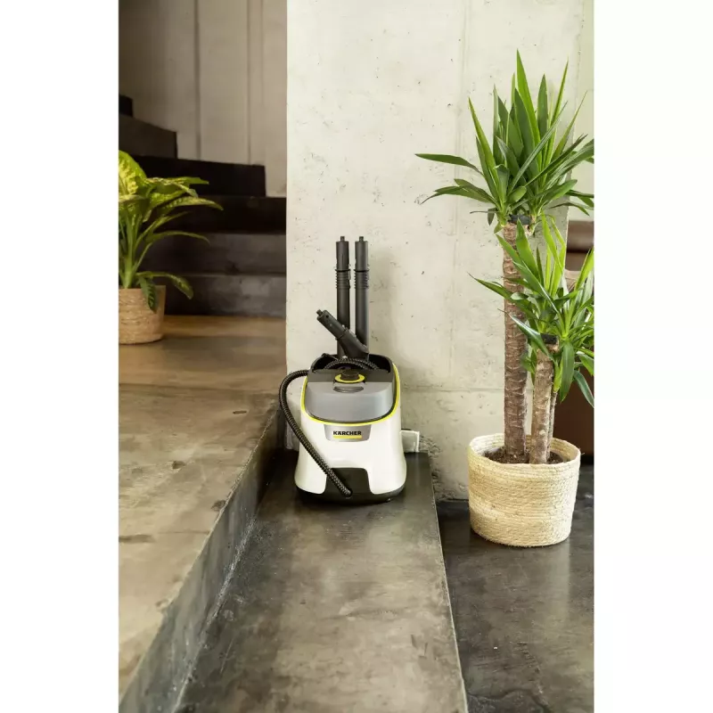 Cilindrinis garų valytuvas Kärcher SC 4 Deluxe — 1,3 L talpa, 2200 W, 4 bar garų slėgis