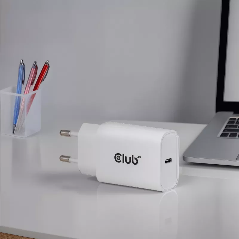 USB‑C įkroviklis 2 vnt. rinkinys CLUB3D CAC-3020, 30 W bendra galia, balta