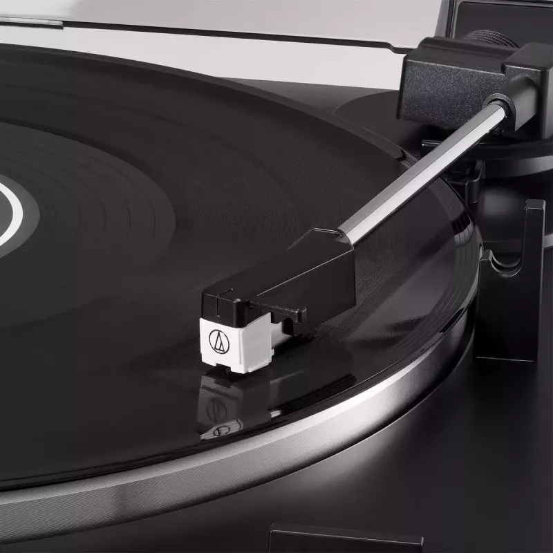 Dirželinė garso patefono plokštelių grotuvas Audio-Technica AT-LP60X Visiškai automatinis Juoda