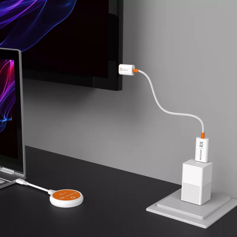 j5create JVAW62 ScreenCast USB-C® belaidžio ekrano HDMI™ plėtiklis, baltas ir oranžinis