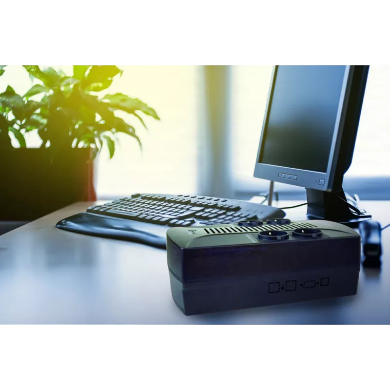 GEMBIRD UPS 850VA su AVR