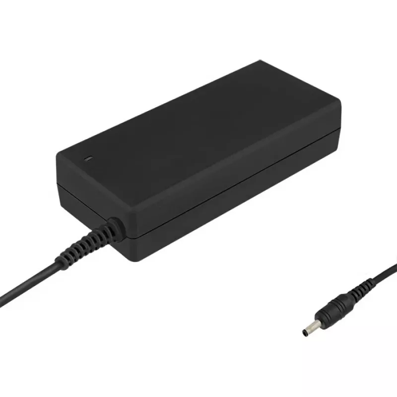 QOLTEC maitinimo adapteris 90W, vidaus, juodas