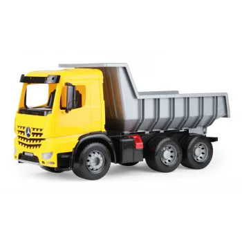 Lena GIGA TRUCKS savivartis Arocs