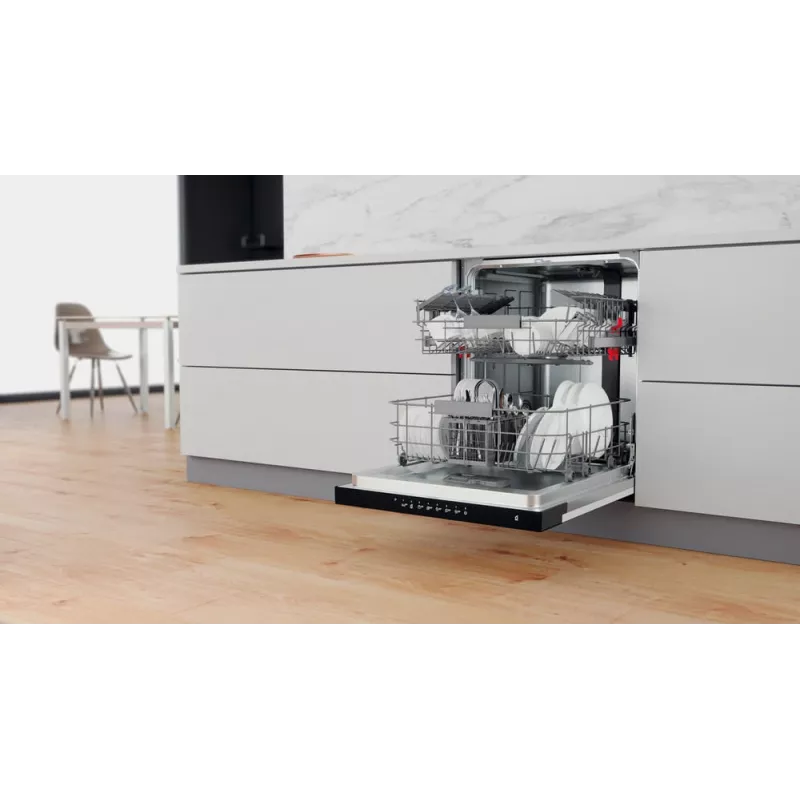 Whirlpool WBC3C26B Pusiau įmontuojamas 14 komplektų