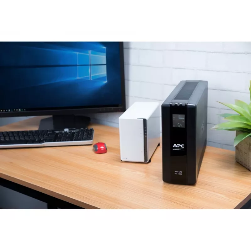 APC Back-UPS Pro, 1300VA/780W, Tower, 230V, 8x IEC C13 lizdai, AVR, LCD, keičiama baterija