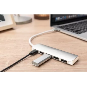 DIGITUS USB-C HUB 4-Port PD 4x USB 3.0, 1x PD Charging, Pilka