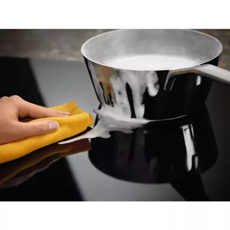 Elektrinė kaitlentė Electrolux LIV63431BK, juoda, įmontuojama, 60 cm, zoninė indukcinė, 4 zonos